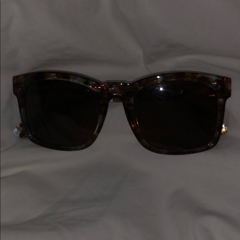 Wildflox sunglasses